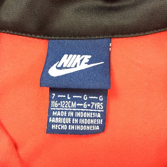 nike full zip up tricot track jacket in red black and grey size 7 boys NWT - Picture 3 of 8